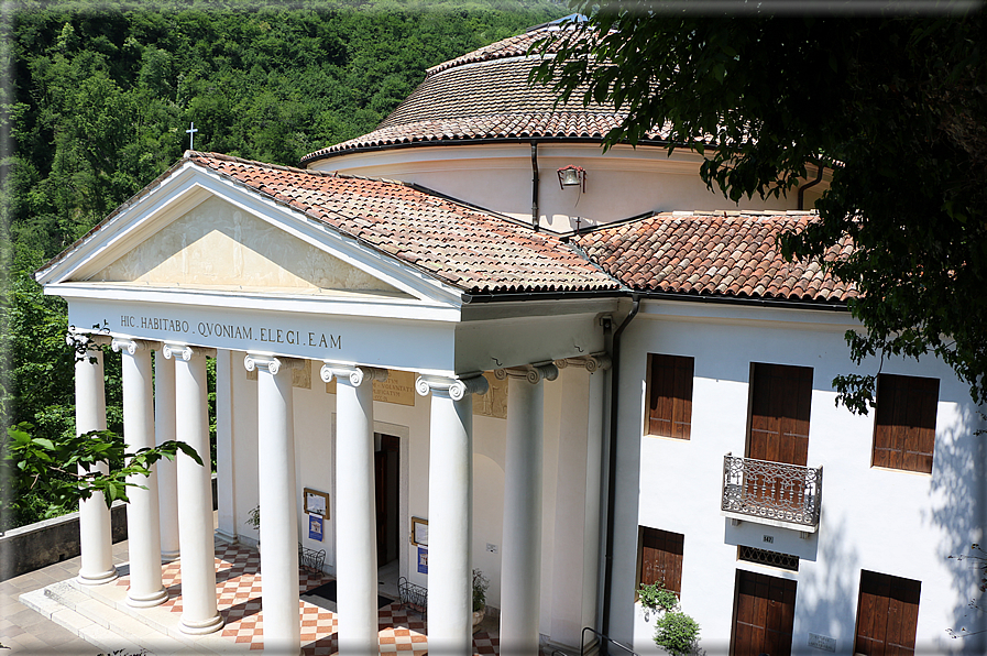 foto Santuario del Covolo